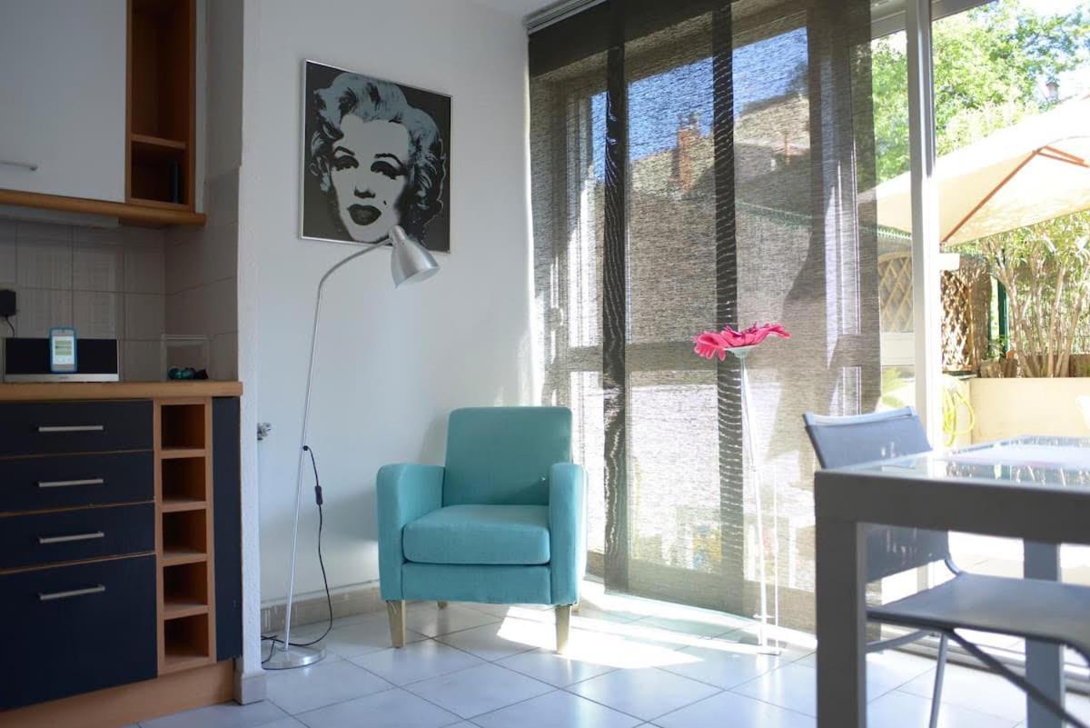 Apartamento F3 climatisé-terrasse 30 m2- Parking-Antigone Montpellier Exterior foto